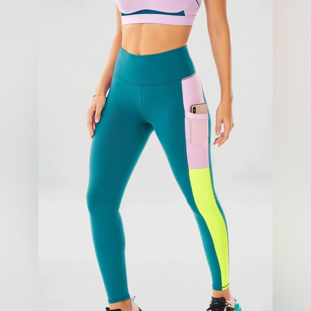 Fabletics On-The-Go PowerHold High-Waist Legging Paradise Cove/Neon/Aster Purple